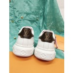 Louis Vuitton x Yayoi Kusama cooperation model classic white shoes 𝐓𝐢𝐦𝐞 𝐨𝐮𝐭 wave point sneakers