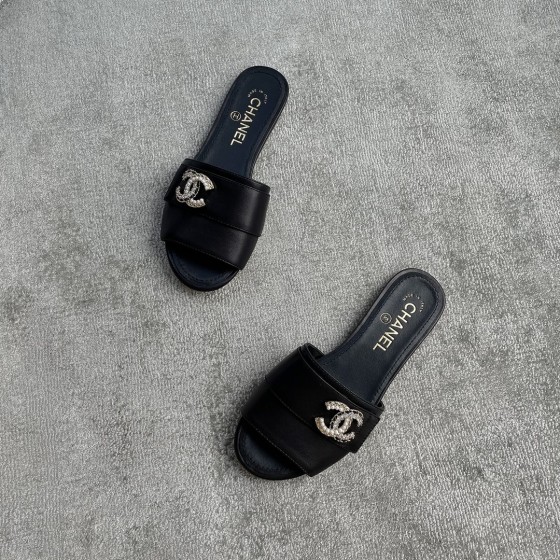 CHANEL Chanel slippers pearl leather strips and small diamond combination imported A grade sheepskin
