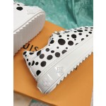 Louis Vuitton x Yayoi Kusama cooperation model classic white shoes 𝐓𝐢𝐦𝐞 𝐨𝐮𝐭 wave point sneakers