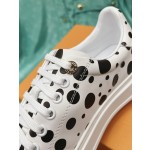 Louis Vuitton x Yayoi Kusama cooperation model classic white shoes 𝐓𝐢𝐦𝐞 𝐨𝐮𝐭 wave point sneakers