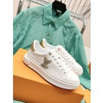 Louis Vuitton's new letter rhinestone white shoes series is new🆕