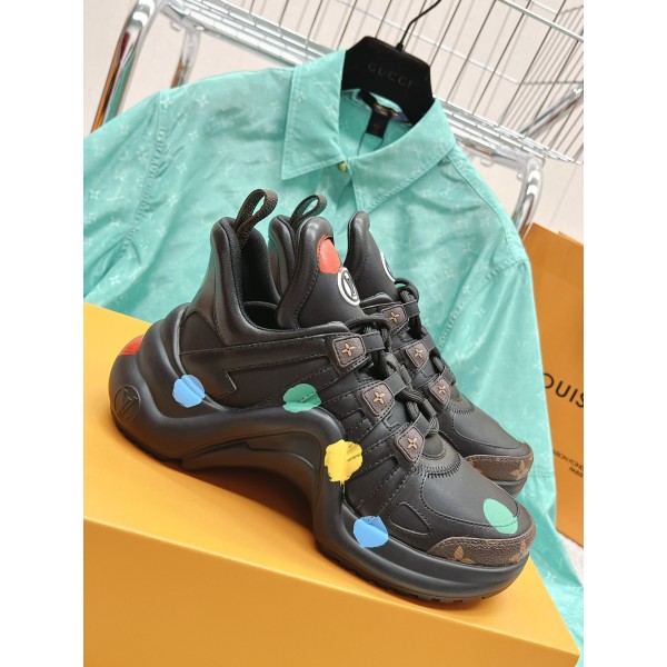 Louis Vuitton 2023 new color series old shoes