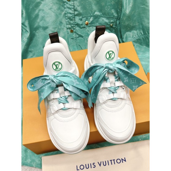 Louis Vuitton 2023 new color series old shoes