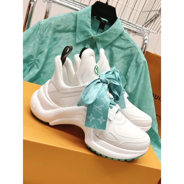 Louis Vuitton 2023 new color series old shoes