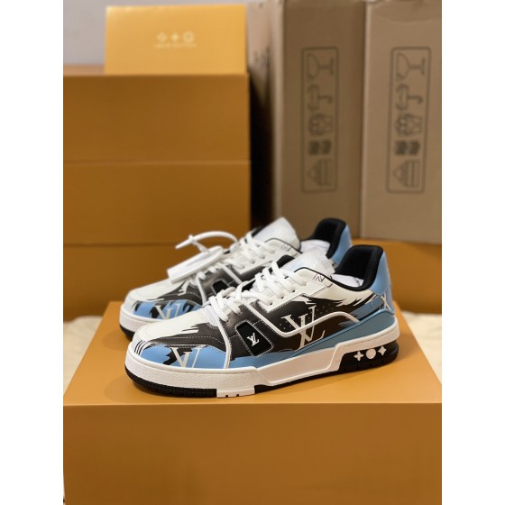 Louis Vuitton Trainer sneakers for couples, style number 1AA373
