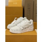 Louis Vuitton Trainer Sneakers Couple Model LD 0727
