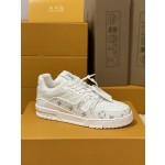 Louis Vuitton Trainer Sneakers Couple Model LD 0727