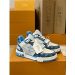 Louis Vuitton Trainer sneakers for couples, style 1A98UX
