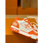 Louis Vuitton Trainer sneakers for couples, style 1A98UX