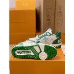 Louis Vuitton Trainer sneakers for couples, style 1A98UX