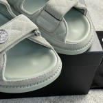 CHANEL new color bow sandals classic beach shoes every year the new color