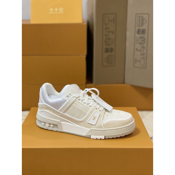 Louis Vuitton  Trainer 情侣款 款号1A8Z4S