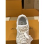 Louis Vuitton  Trainer 情侣款 款号1A8Z4S