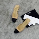CHANEL especially popular color blocking single shoes continue the classic Chanel characteristics