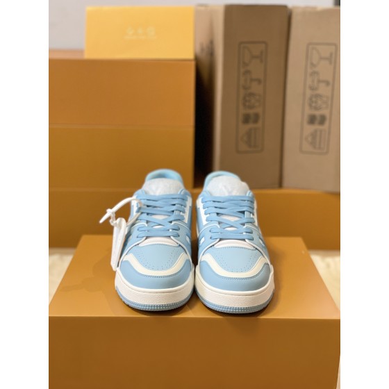 Louis Vuitton Trainer Couples Style FD0261