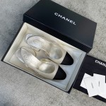 CHANEL especially popular color blocking single shoes continue the classic Chanel characteristics