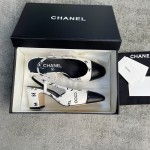 CHANEL especially popular color blocking single shoes continue the classic Chanel characteristics
