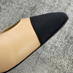 CHANEL especially popular color blocking single shoes continue the classic Chanel characteristics