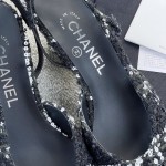 CHANEL especially popular color blocking single shoes continue the classic Chanel characteristics