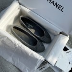 CHANEL classic ballet shoes the version is very positive classic models do not have to worry about the version