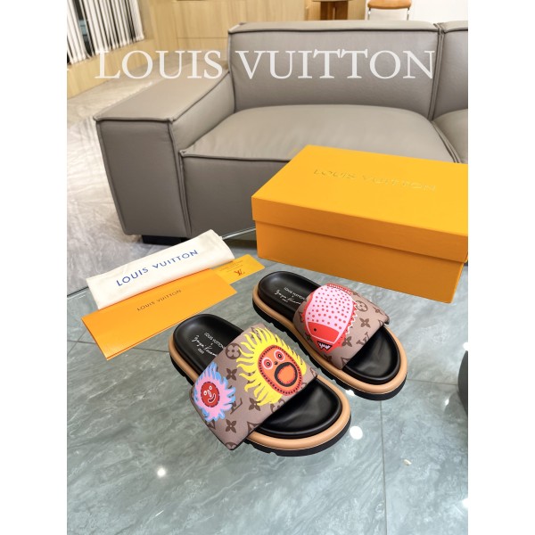 Louis Vuitton 2023 lovers mandarin duck shoes