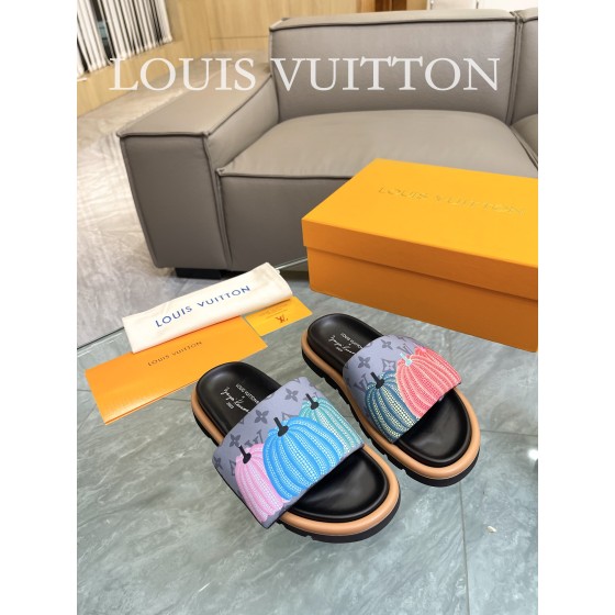 Louis Vuitton 2023 lovers mandarin duck shoes