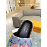 Louis Vuitton 2023 lovers mandarin duck shoes