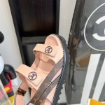 Louis Vuitton 2023 spring and summer beach sandals
