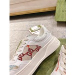 Gucci 𝟐𝟎𝟐𝟐ss new couple models 💑 full series of thick-soled white shoes