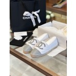 CHANEL fisherman shoes Chanel classic version of the original injection of rubber translucent rubber original color hemp sole