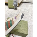 Gucci new upgraded small dirty shoes couple models