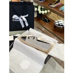 CHANEL fisherman shoes Chanel classic version of the original injection of rubber translucent rubber original color hemp sole