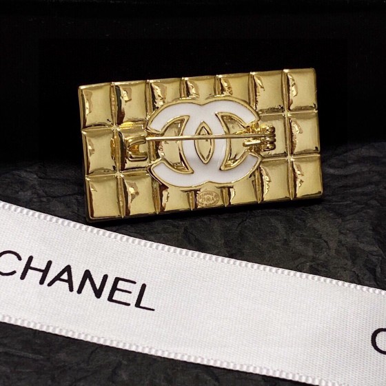 CHANEL🇫🇷Xiao Xiang brooch