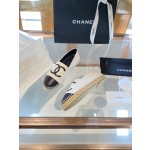 CHANEL fisherman shoes Chanel classic version of the original injection of rubber translucent rubber original color hemp sole