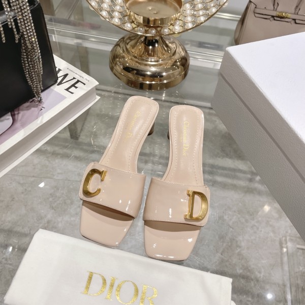 DIOR 2023 New early spring sandals Imported cow patent leather ➕ Korean suede Sheepskin lining 4.5cm Apricot