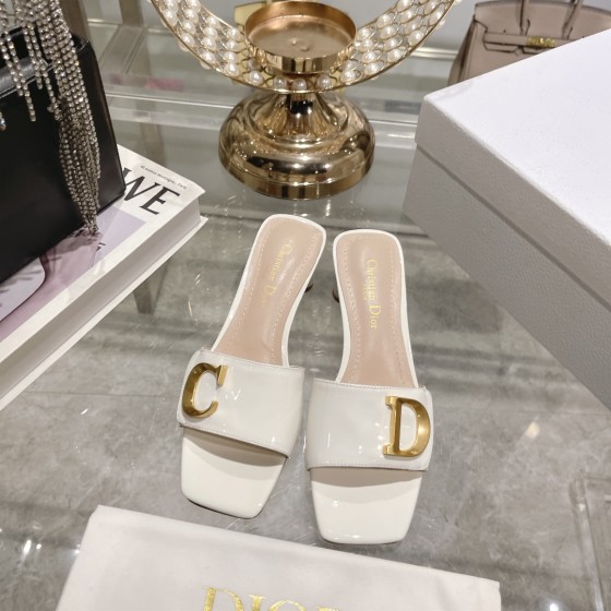DIOR 2023 new early spring sandals Imported cow patent leather ➕ Korean velvet Sheepskin lining 4.5cm White