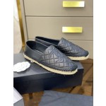 CHANEL fisherman shoes Chanel classic version of the original injection of rubber translucent rubber original color hemp sole