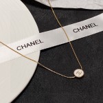 CHANEL🇫🇷Xiaoxiang Chanel's latest stainless steel color-preserving black and white two-sided thin necklace