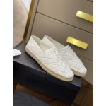 CHANEL fisherman shoes Chanel classic version of the original injection of rubber translucent rubber original color hemp sole