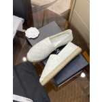 CHANEL fisherman shoes Chanel classic version of the original injection of rubber translucent rubber original color hemp sole