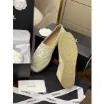 CHANEL fisherman shoes Chanel classic version of the original injection of rubber translucent rubber original color hemp sole