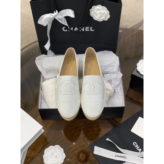 CHANEL fisherman shoes Chanel classic version of the original injection of rubber translucent rubber original color hemp sole
