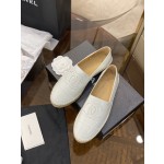 CHANEL fisherman shoes Chanel classic version of the original injection of rubber translucent rubber original color hemp sole