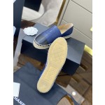 CHANEL fisherman shoes Chanel classic version of the original injection of rubber translucent rubber original color hemp sole