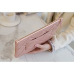 𝗖𝗛𝗔𝗘𝗡𝗟✦ Classic 19 Series Imported Channel Special Lambskin🐑 Carry-on Clutch Peach Pink