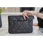 𝗖𝗛𝗔𝗘𝗡𝗟✦Classic 19 Series Imported Channel Special Lambskin🐑 Carry-on Clutch Bag Classic ➼ Black Gold