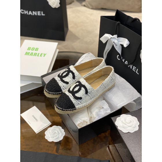 CHANEL fisherman shoes Chanel classic version of the original injection of rubber translucent rubber original color hemp sole