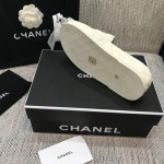 CHANEL 2022 early spring latest honey slippers fashion versatile series imported sheepskin cushioned feet