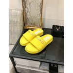 CHANEL 2022 early spring latest honey slippers fashion versatile series imported sheepskin cushioned feet