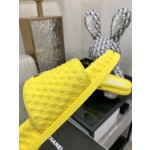 CHANEL 2022 early spring latest honey slippers fashion versatile series imported sheepskin cushioned feet